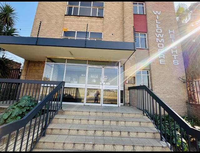 2 BEDROOM APARTMENT FOR SALE IN BENONI CENTRAL